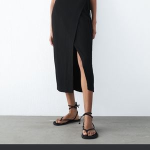 Zara Textured Wrap skirt size small